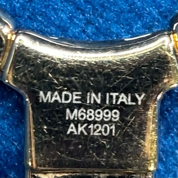 LOUIS VUITTON Bijoux Sac Chaine Spring Street Bag Charm M68999 - Picture 5 of 10